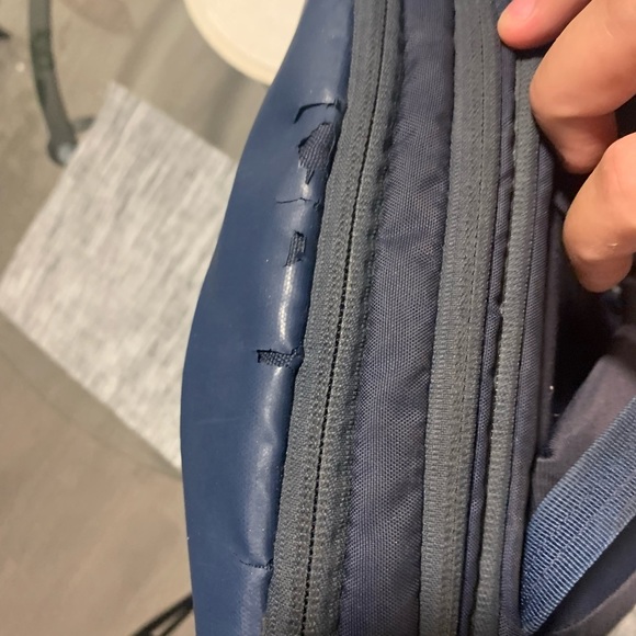 Blue north face Kaban backpack 26L. - Picture 4 of 7